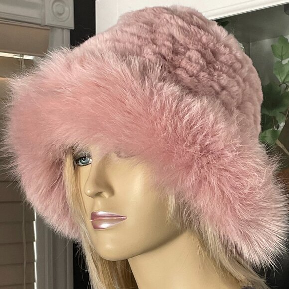 Women Beautiful Knitted Authentic PINK FOX Fur Hat - Picture 4 of 6
